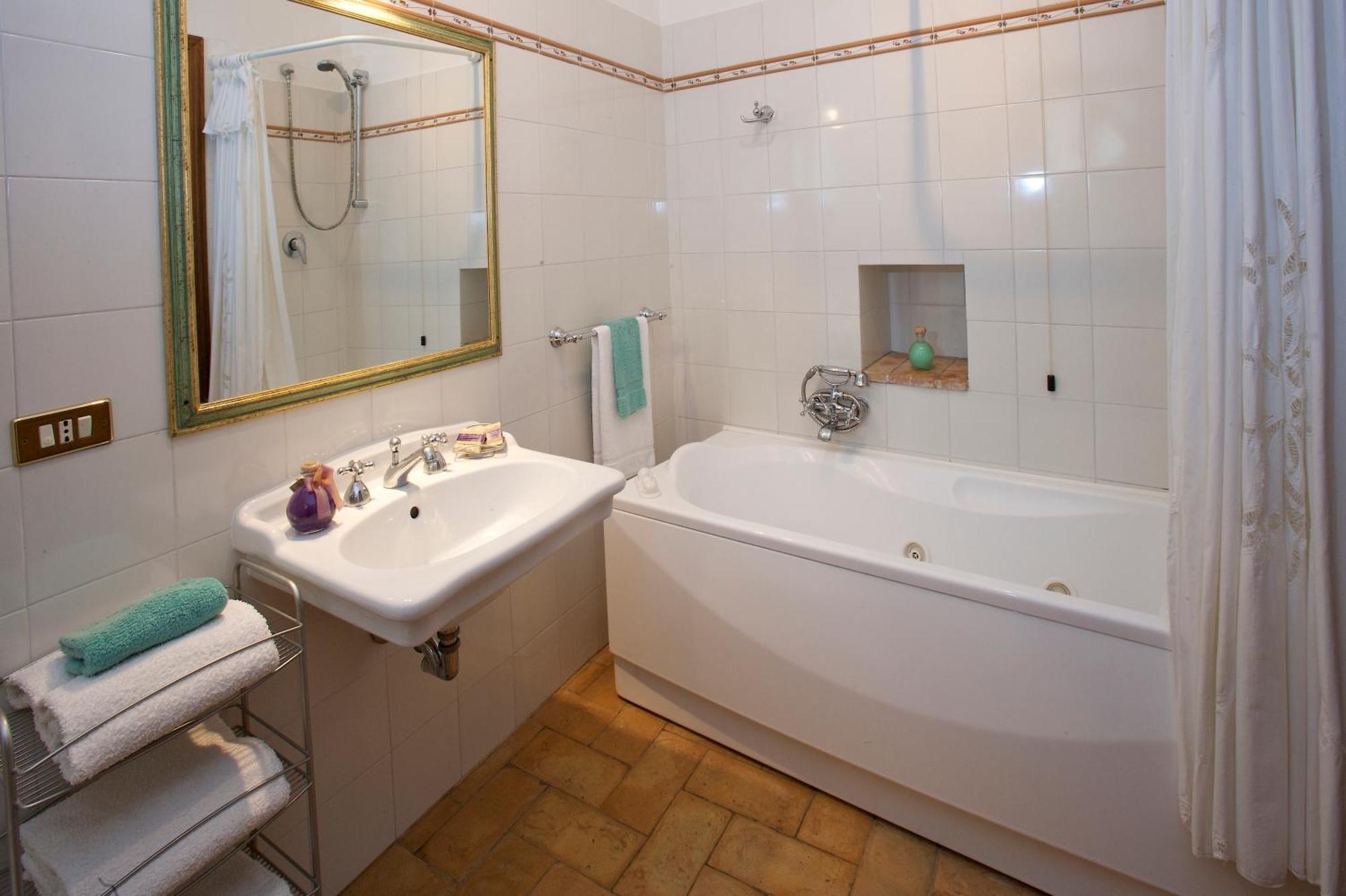 Brigolante Guest Apartments Assisi Room photo